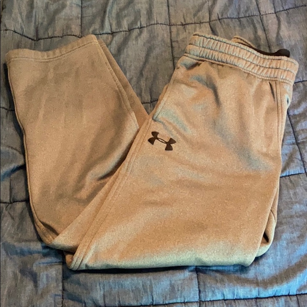Under Armour sweats
